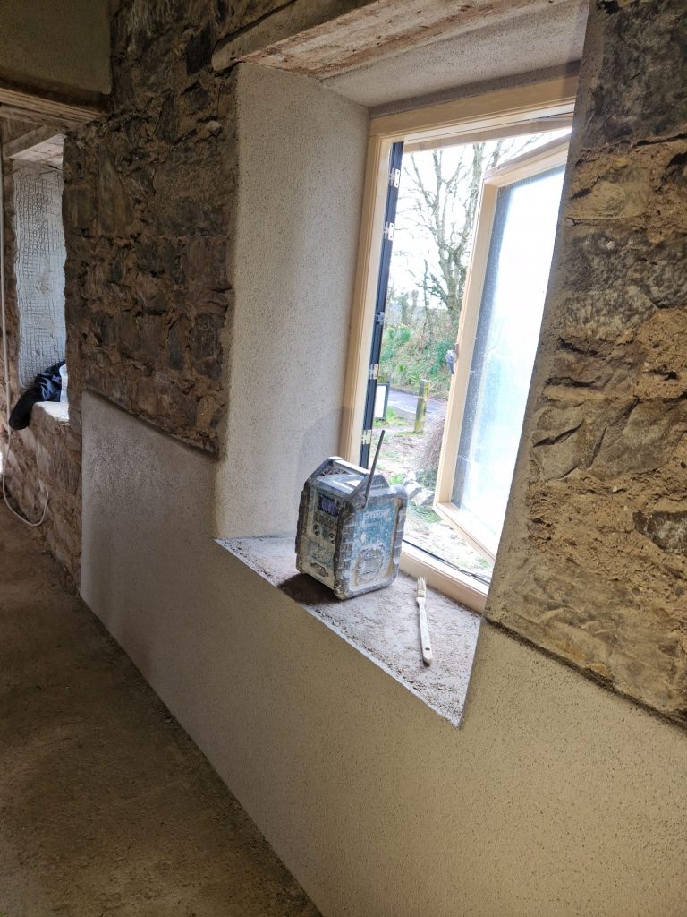 plastering / pointing, Lime mortars
